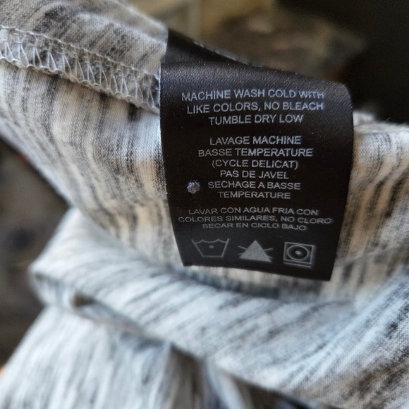 Kuhl Womens Svenna Spacedye Long Sleeve Henley Shirt Heather Grey Knit XS Active - Picture 10 of 11